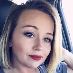 Meet your Posher, Sheila